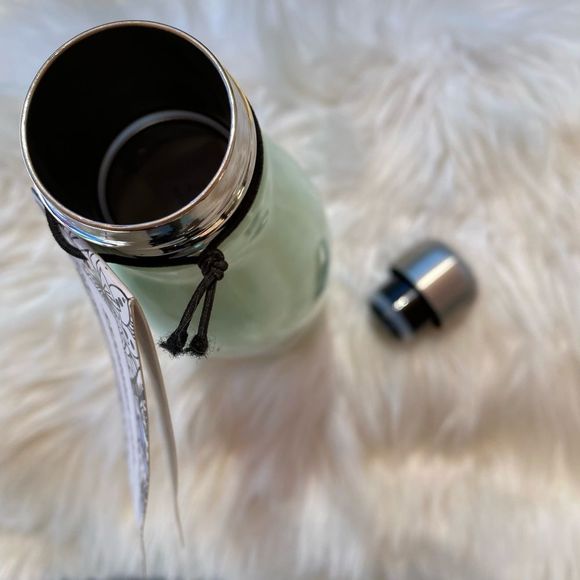 Swell WaterBottle - Picture 7 of 10